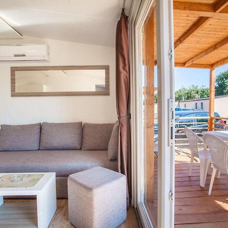 Mobile Homes Delta Marine At Campsite Lopari Nerezine Kültér fotó